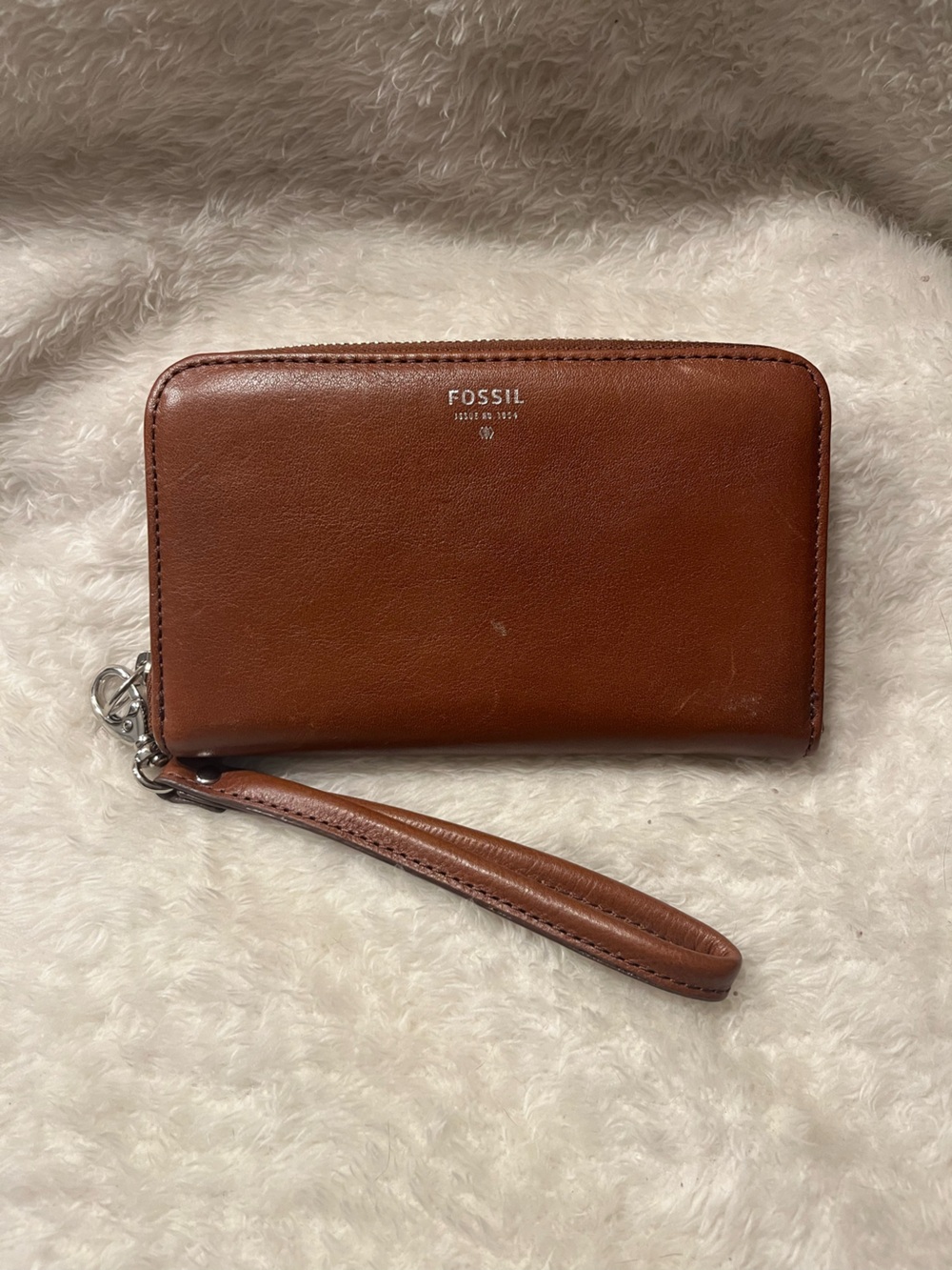 FOSSIL SYDNEY ZIP PHONE WALLET